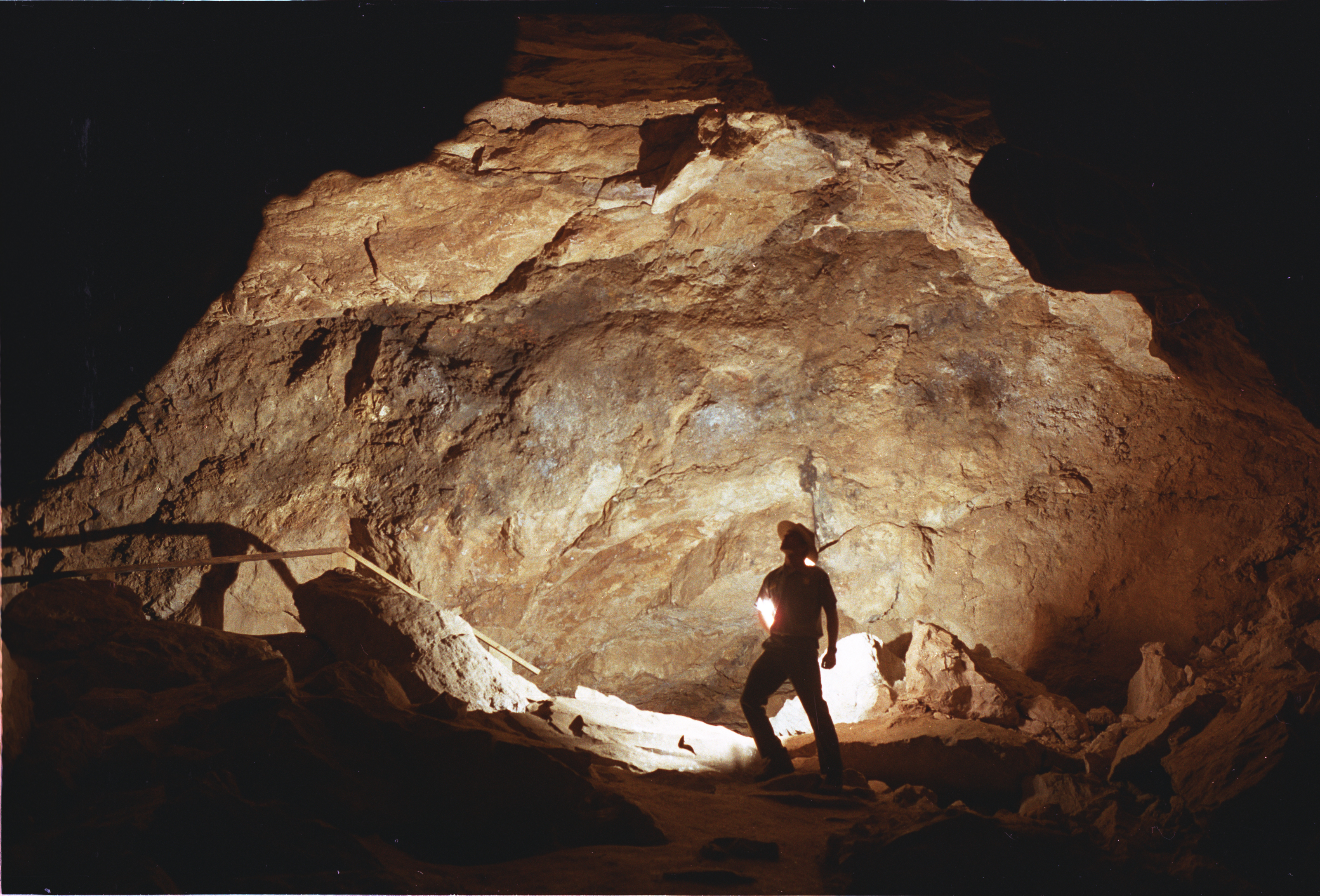Jewel Cave National Monument